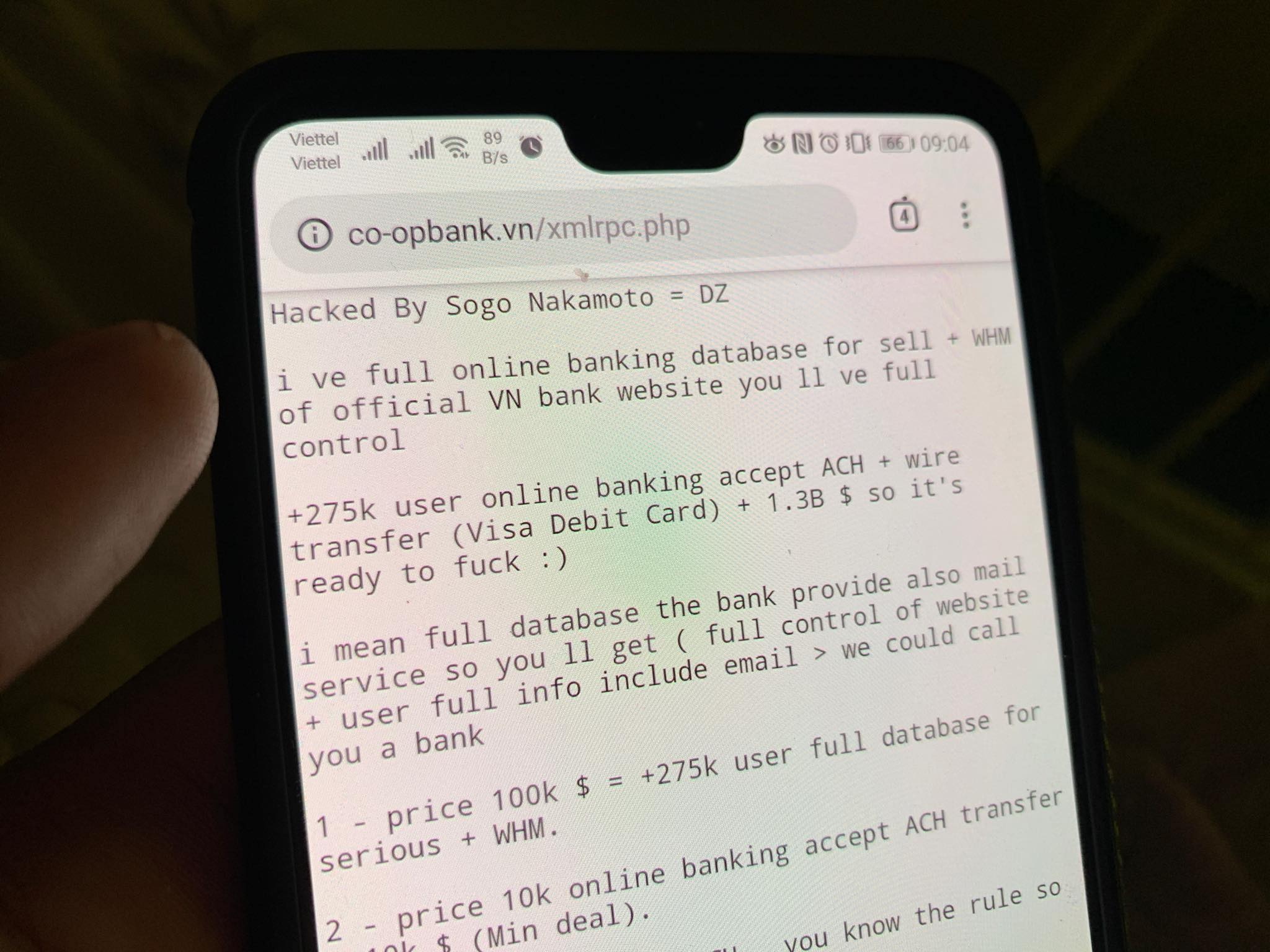 Website Ngan hang Hop tac xa VN bi hack, ra gia 100.000 USD hinh anh