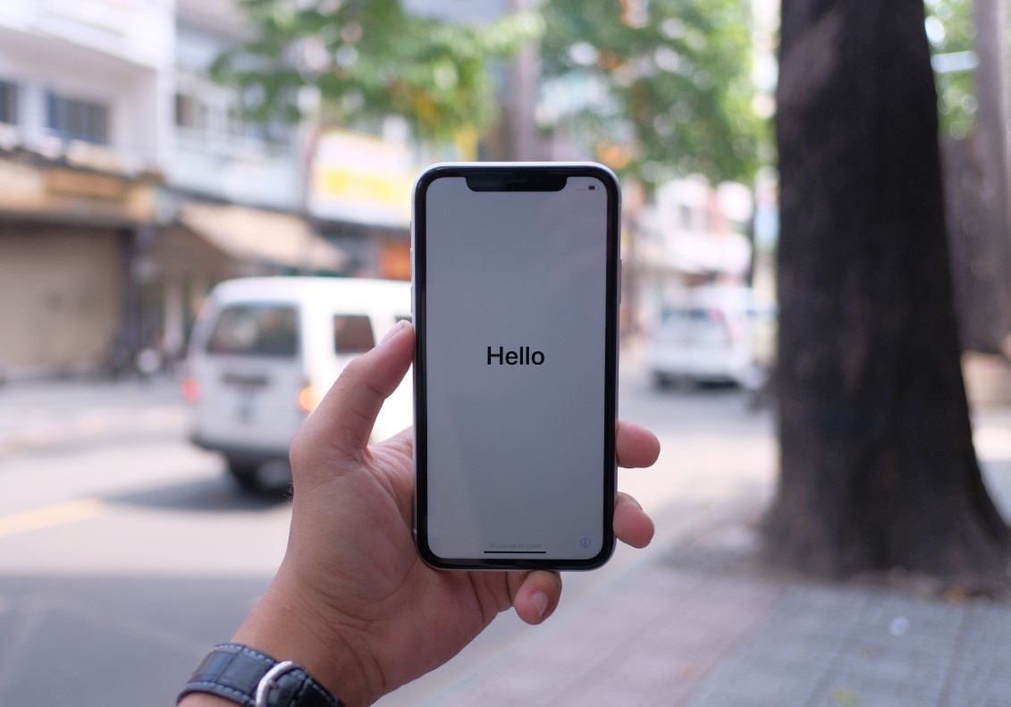 iphone XR tai Viet Nam anh 3