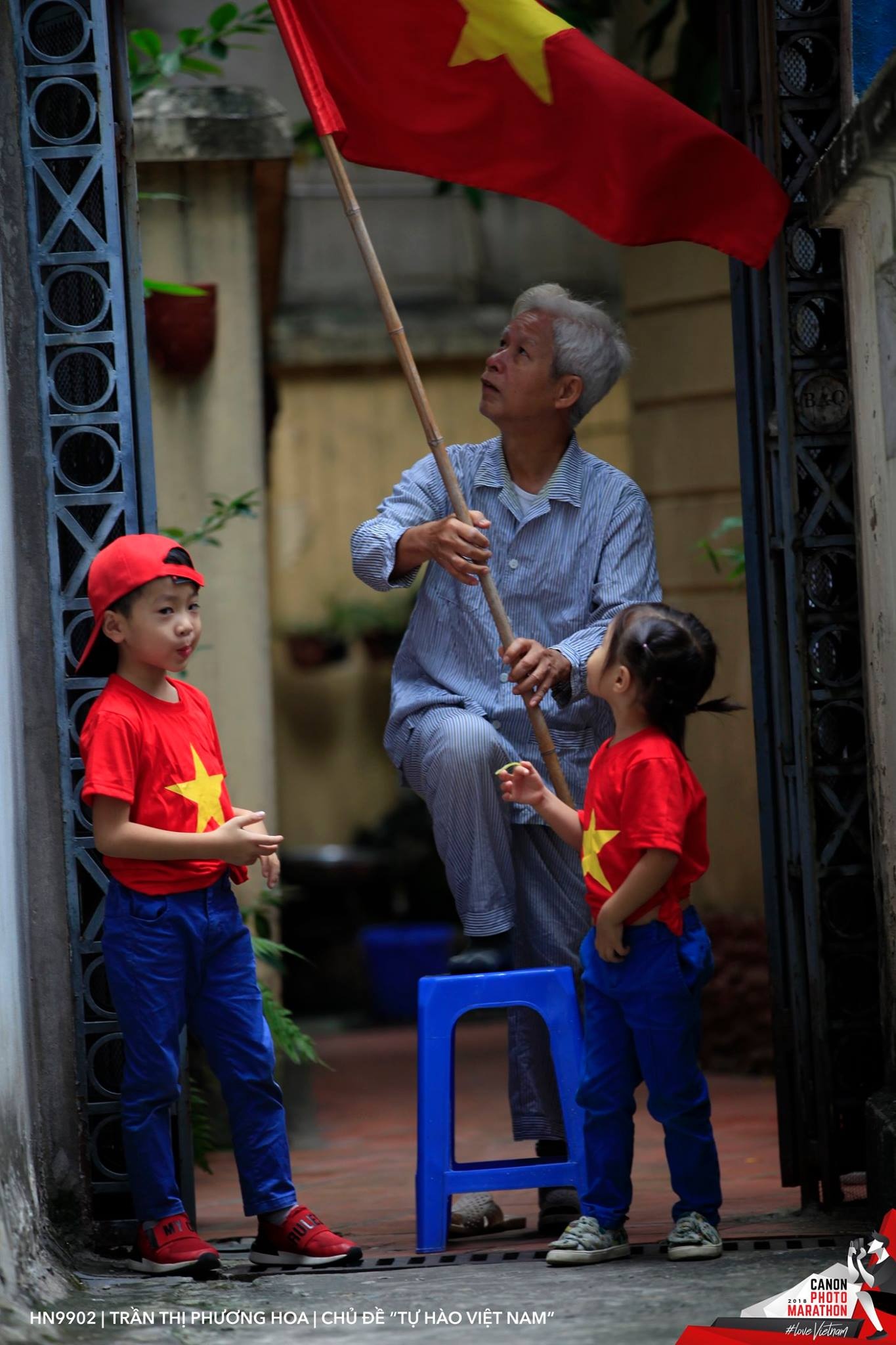 biến chó thành gà ảnh 2 bien cho thanh ga anh 2