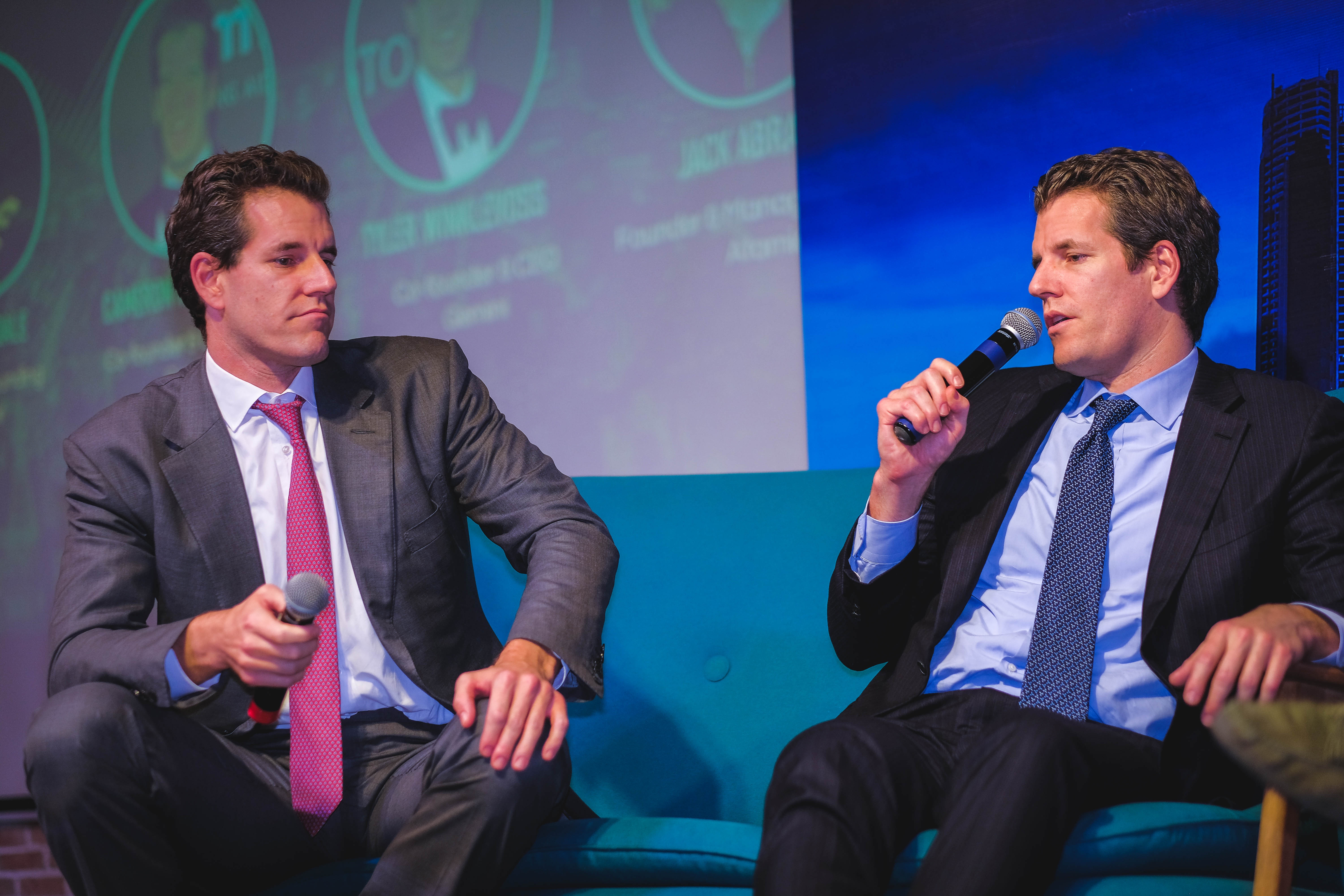 Cha de y tuong Facebook dinh mo Silicon Valley o VN hinh anh