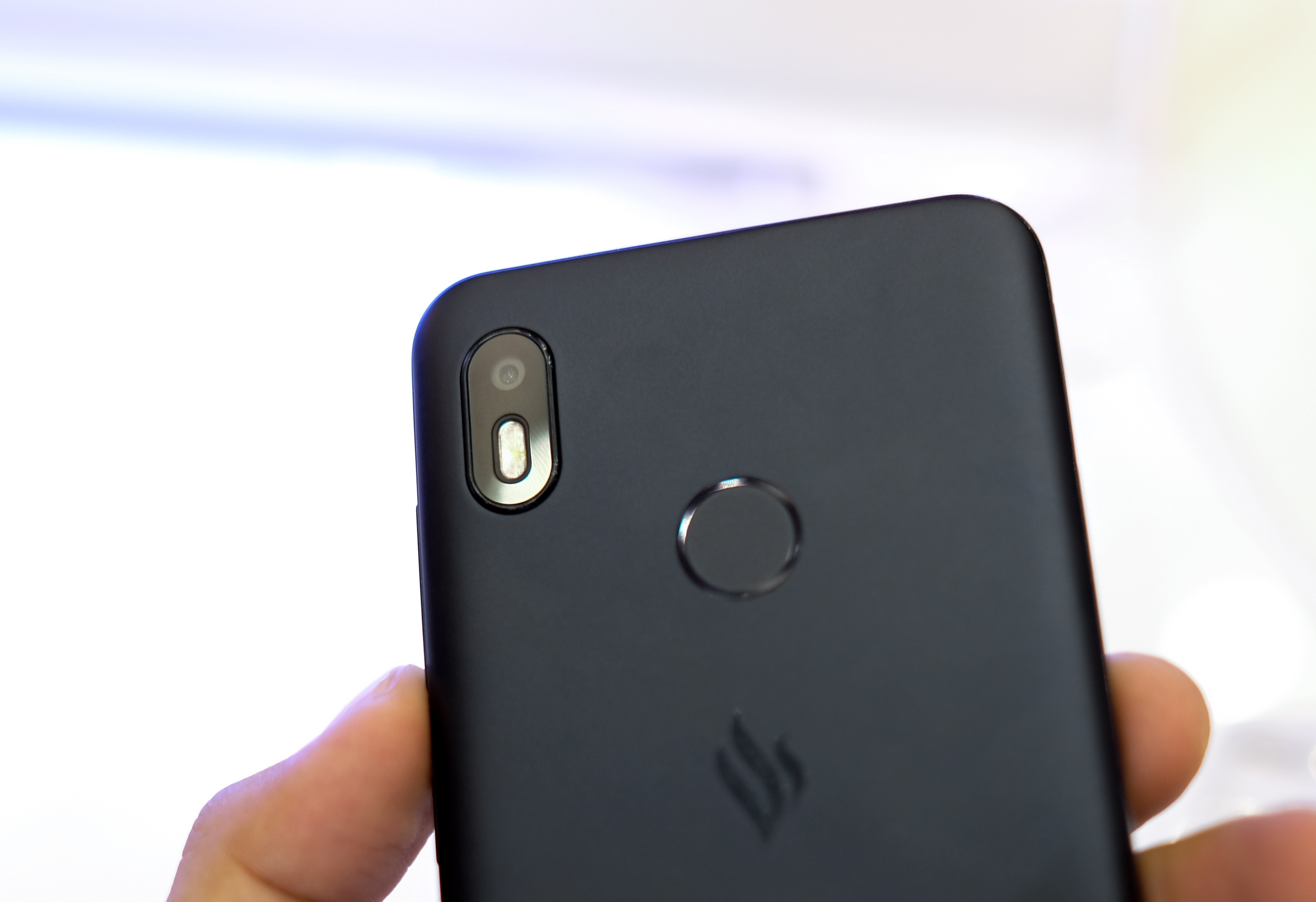 Danh gia chi vsmart Joy 1 anh 3