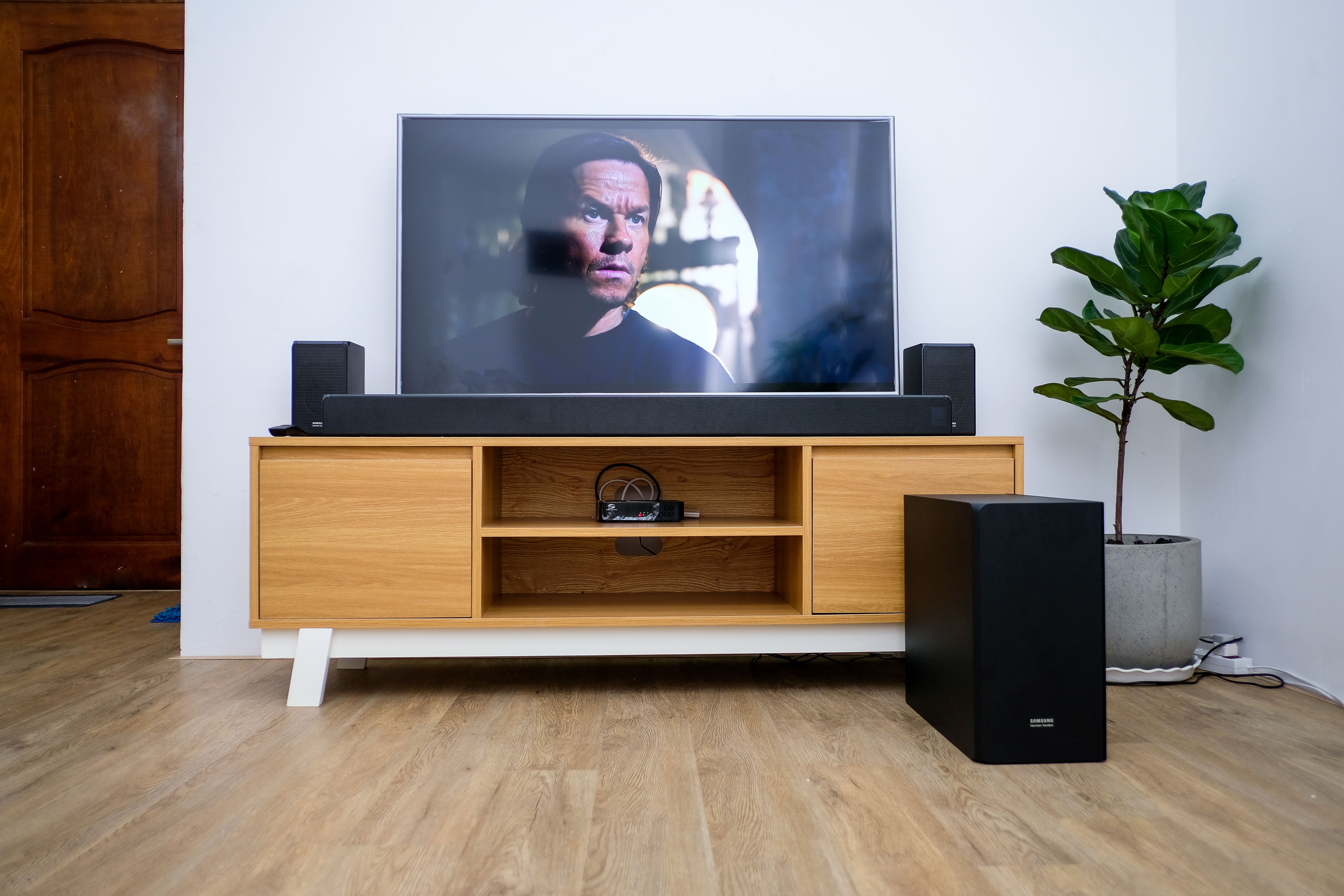 đánh giá loa samsung soundbar N950 ảnh 1 danh gia loa samsung soundbar N950 anh 1