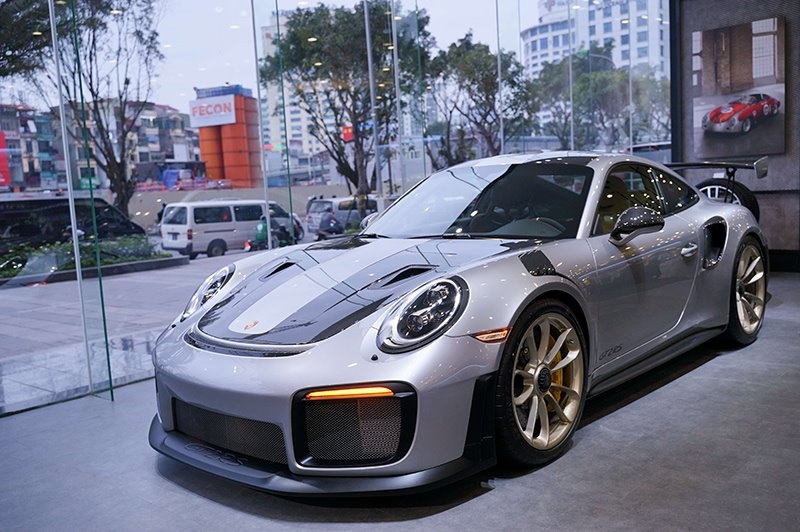 Đại gia Việt săm siêu xe ảnh 5 Dai gia Viet sam sieu xe anh 5