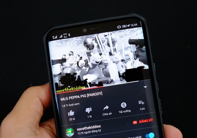 xóa youtube vì hoạt hình kinh dị ảnh 4 xoa youtube vi hoat hinh kinh di anh 4