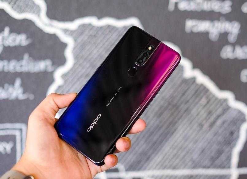 Voi F11 Pro, Oppo lieu co the tiep tuc dung thu 2 tai thi truong VN? hinh anh
