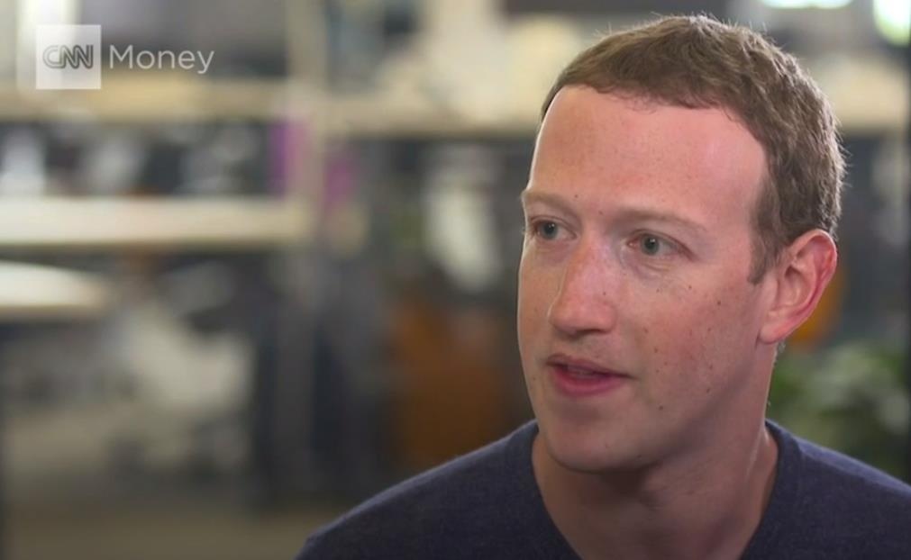 Facebook xin loi nguoi dung trong buoi phong van voi CNN hinh anh