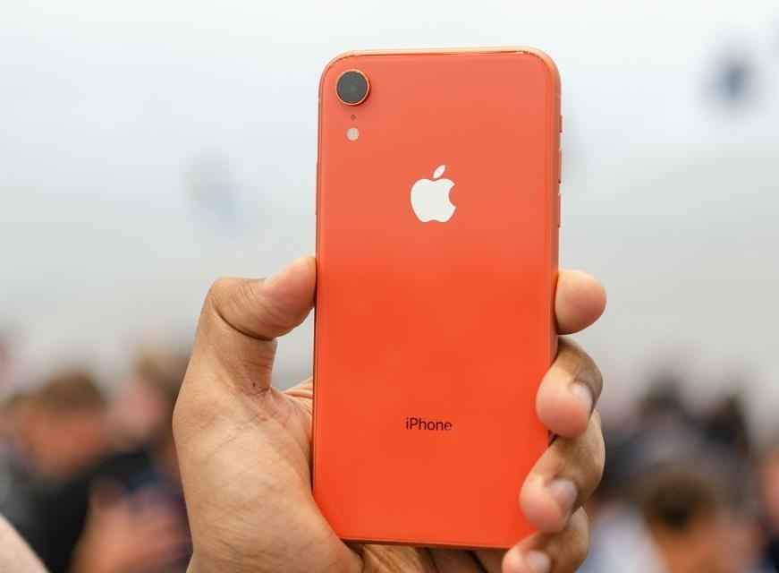 iPhone XR ban chay cho thay Apple dang gap van de hinh anh