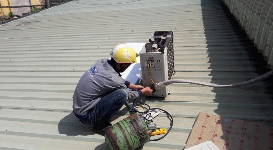 thay gas may lanh anh 1