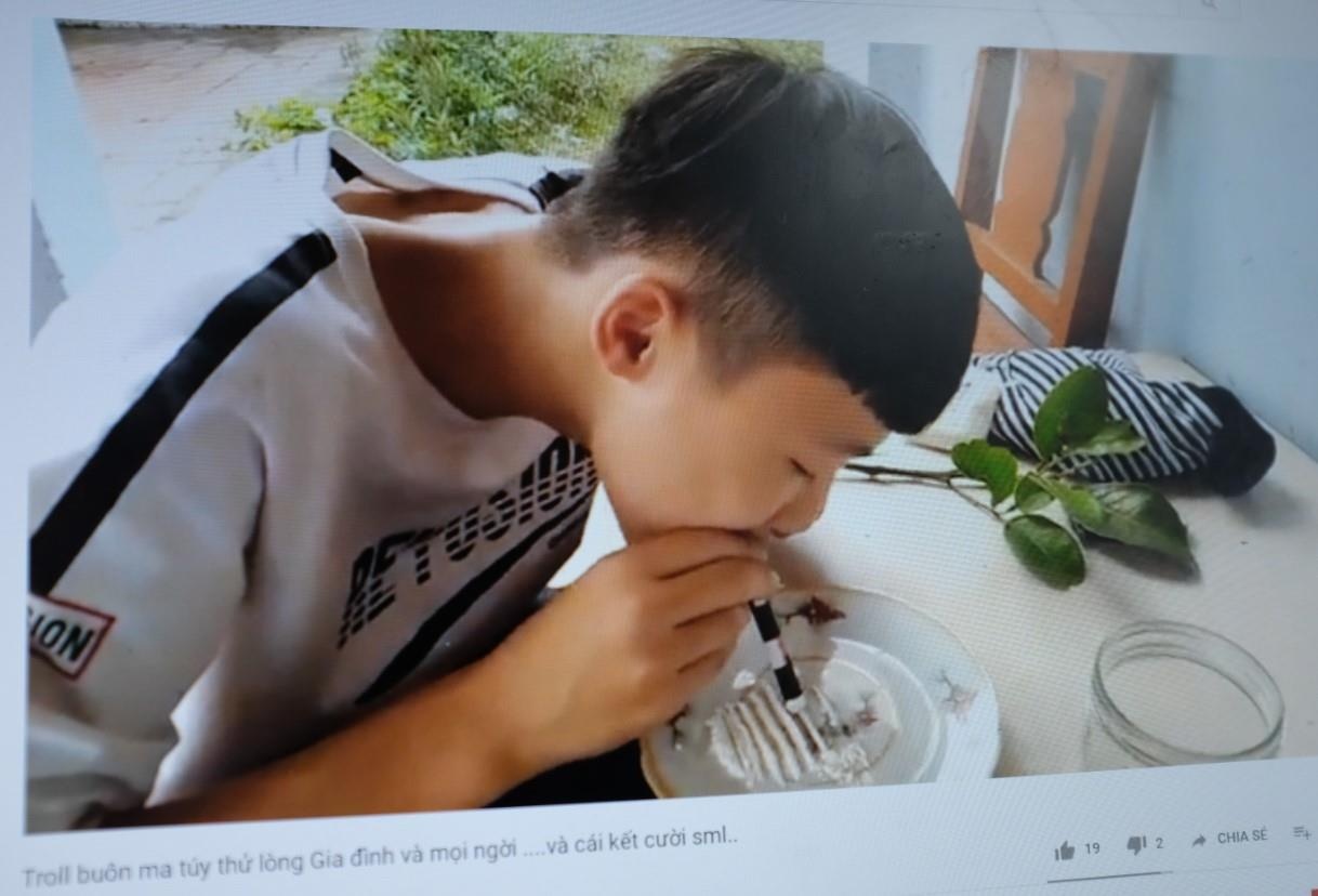 Tran lan video co xuy dung ma tuy, YouTube co pham luat? hinh anh