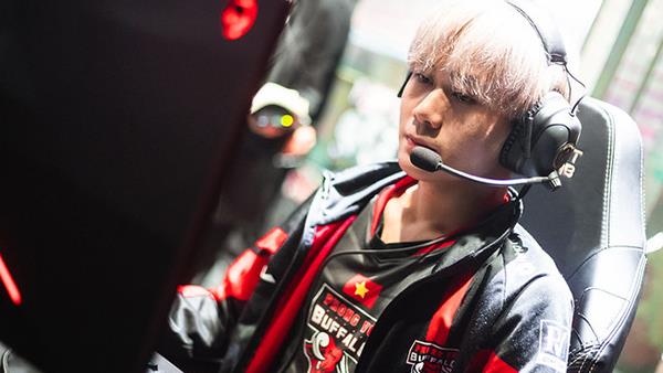 Đội hình tiêu biểu MSI ảnh 5 Doi hinh tieu bieu MSI anh 5