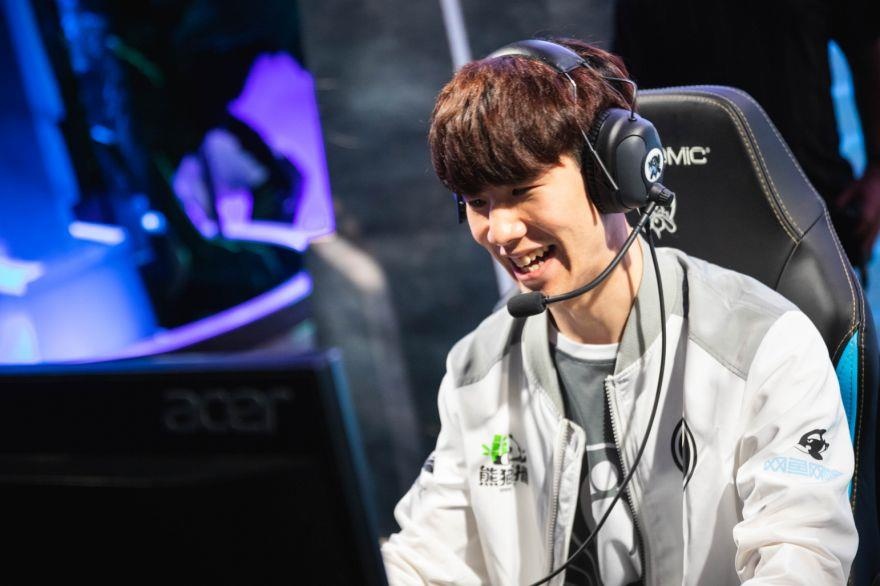 Doi hinh tinh tuy nhat MSI 2019 - TheShy va nhung ai? hinh anh