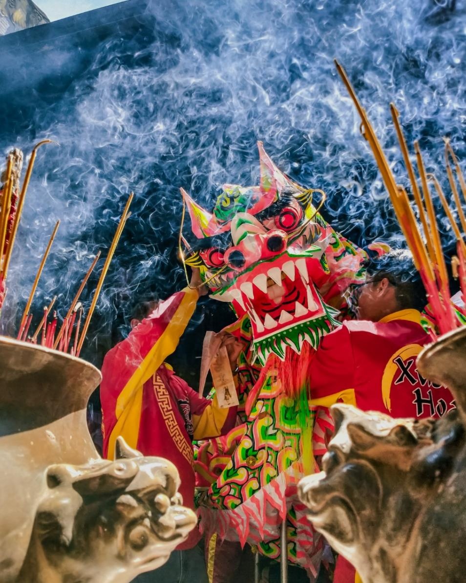 Picture-Perfect anh 3