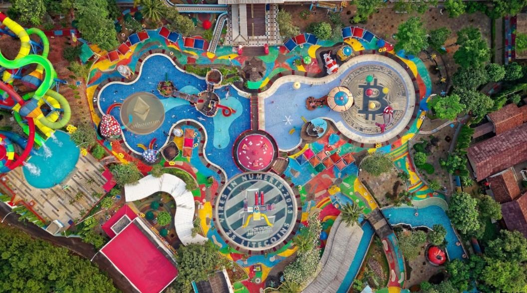 Y tuong mo dao coin khong lo nguy trang ben trong cong vien nuoc hinh anh