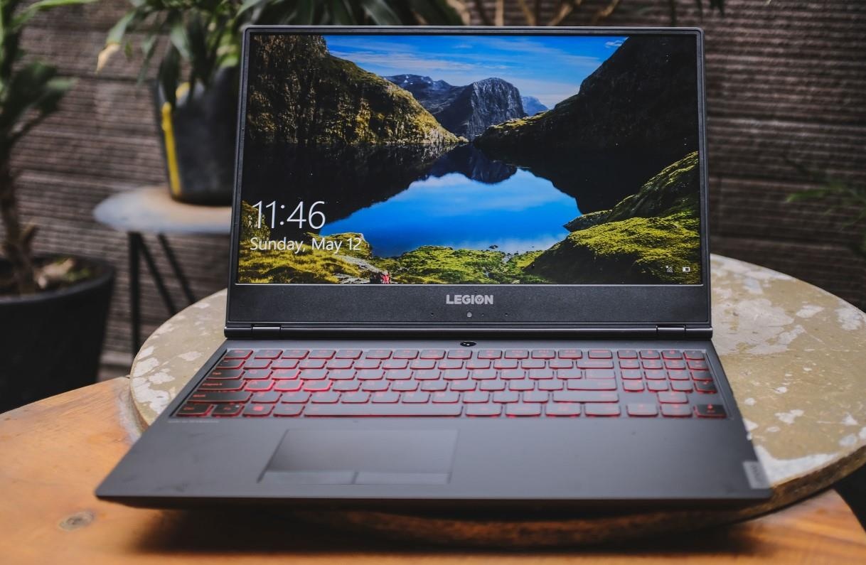 Lenovo tung loat laptop gaming gia tu 19 trieu dong hinh anh