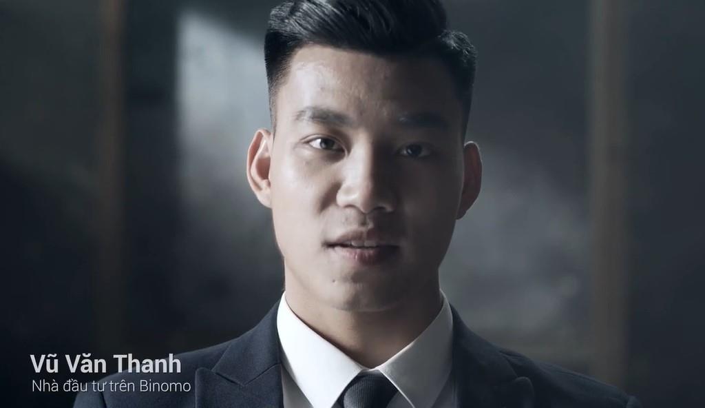 Van Thanh quang cao cho ung dung Binomo hinh anh