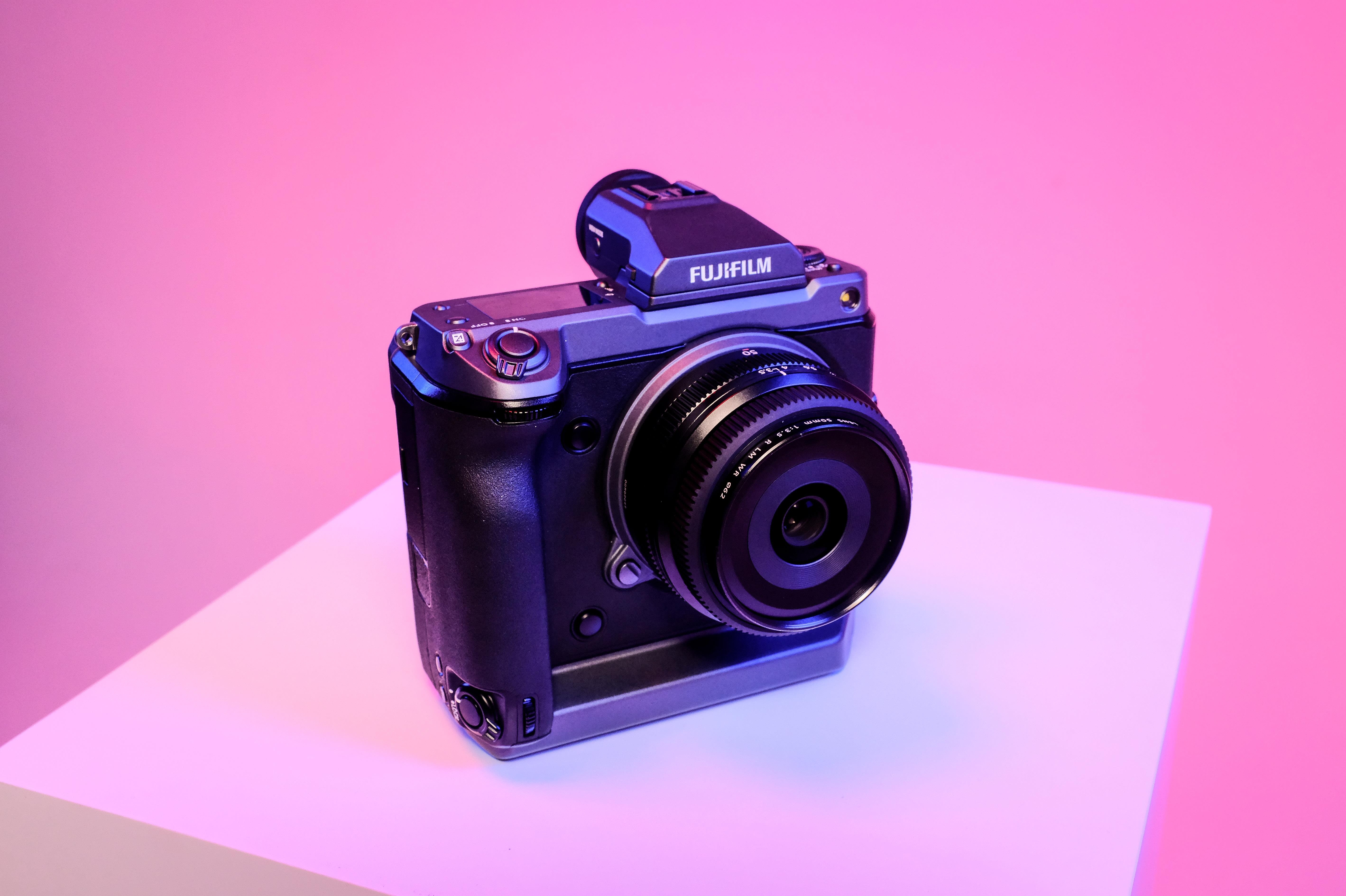 ra mat fujifilm GFX100 anh 12