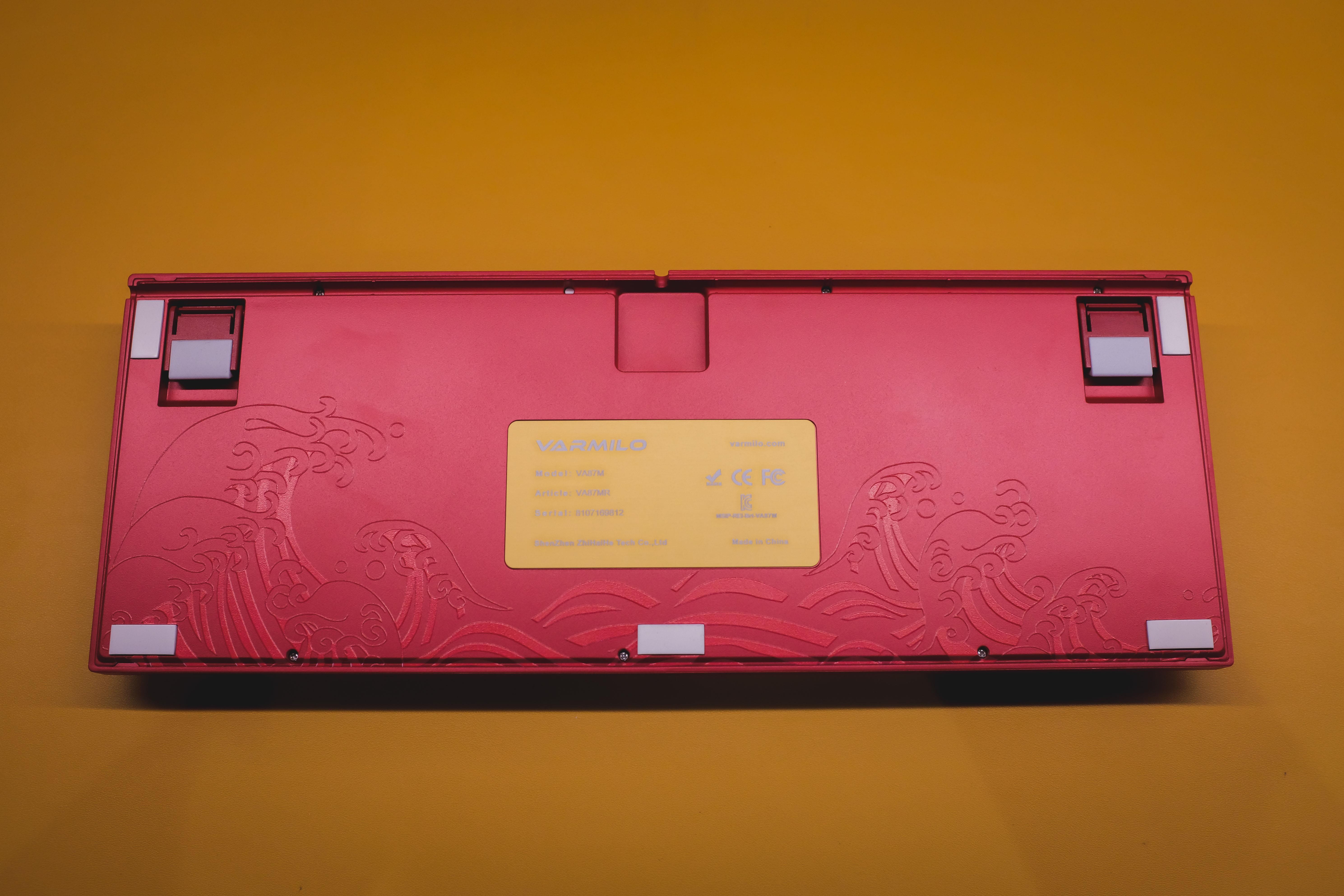 ban phim co varmilo koi anh 13