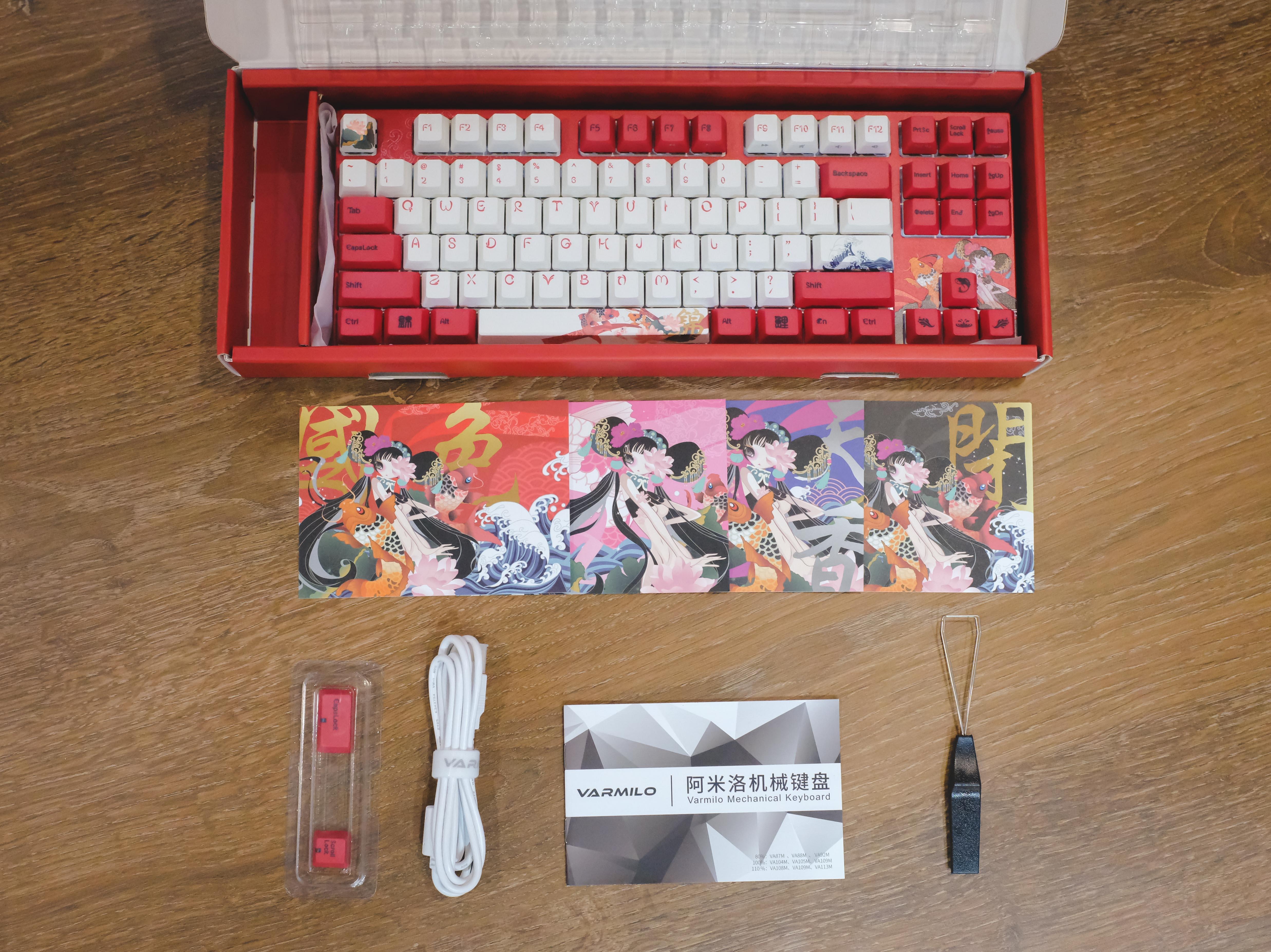 ban phim co varmilo koi anh 2