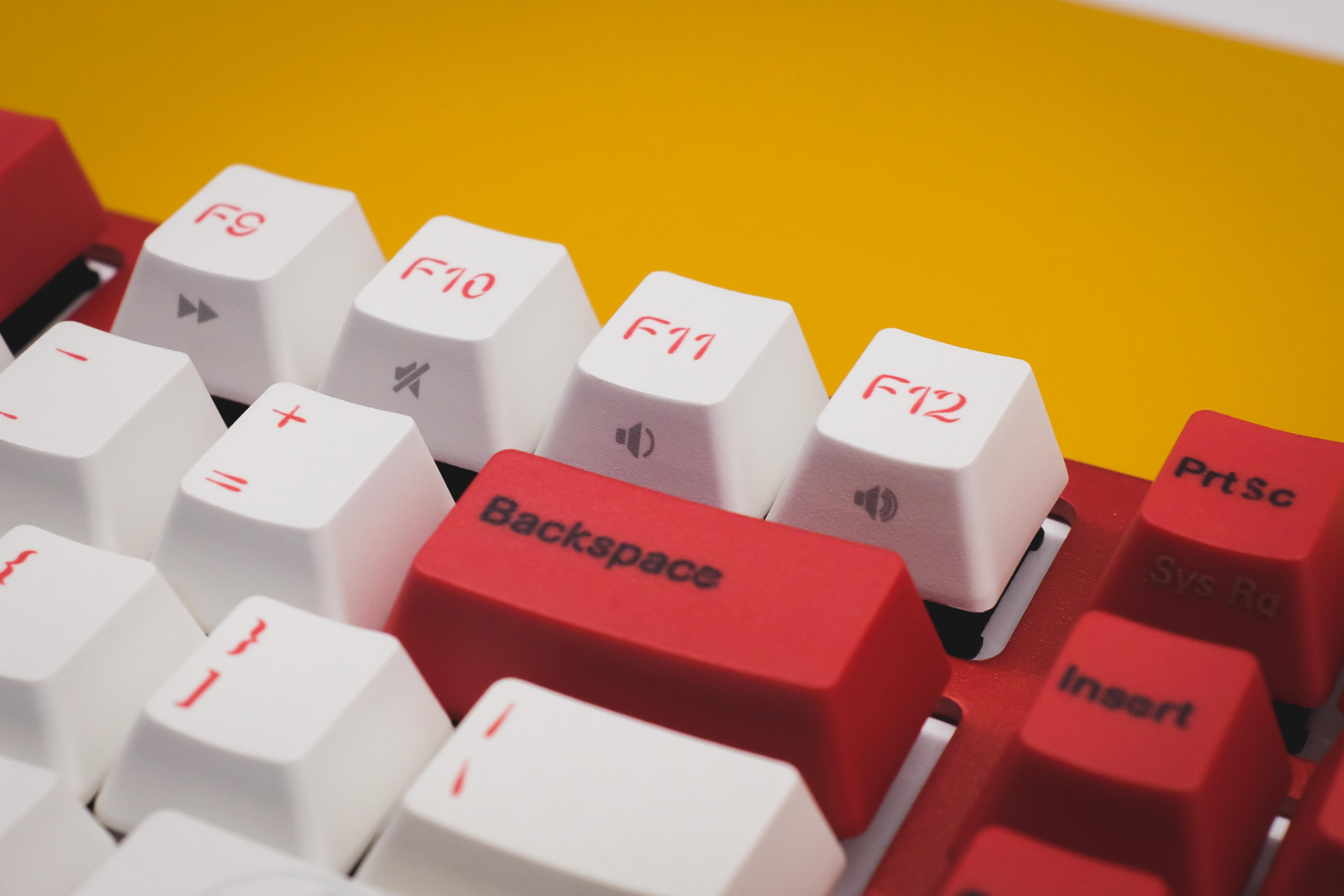 ban phim co varmilo koi anh 8