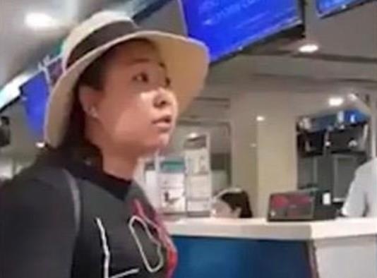 'Vu khi Facebook' trong loi de doa cua dai uy Hien o san bay la gi? hinh anh