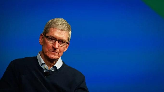 apple chiu thue anh 1