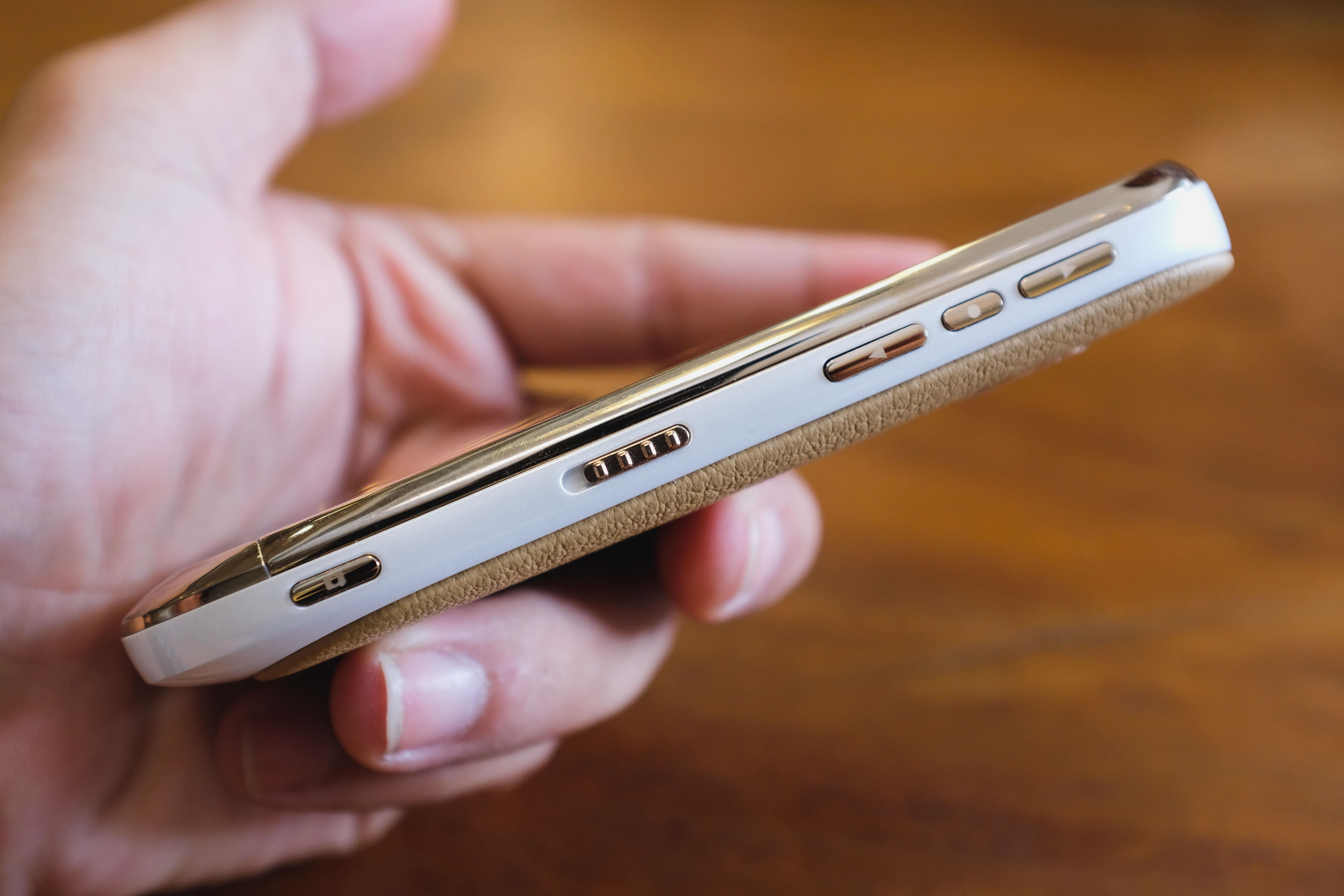 tai nghe airpods anh 6