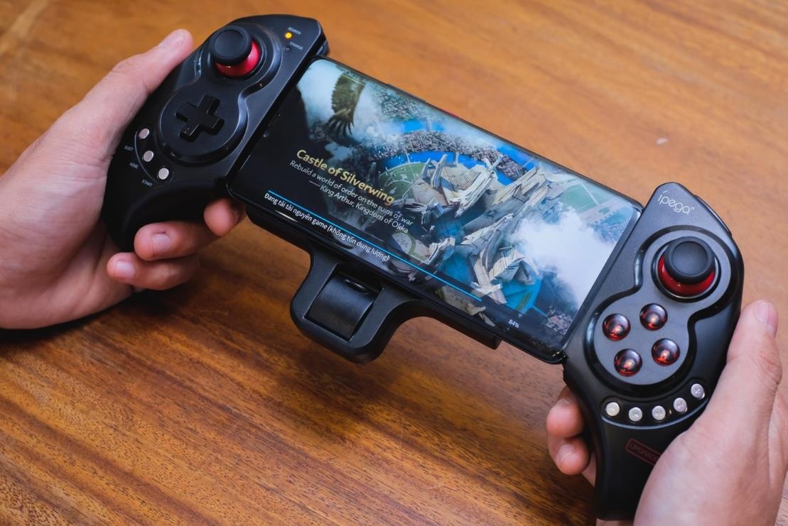 Mau tay cam danh cho game thu Lien Quan, PUBG Mobile gia 600.000 dong hinh anh