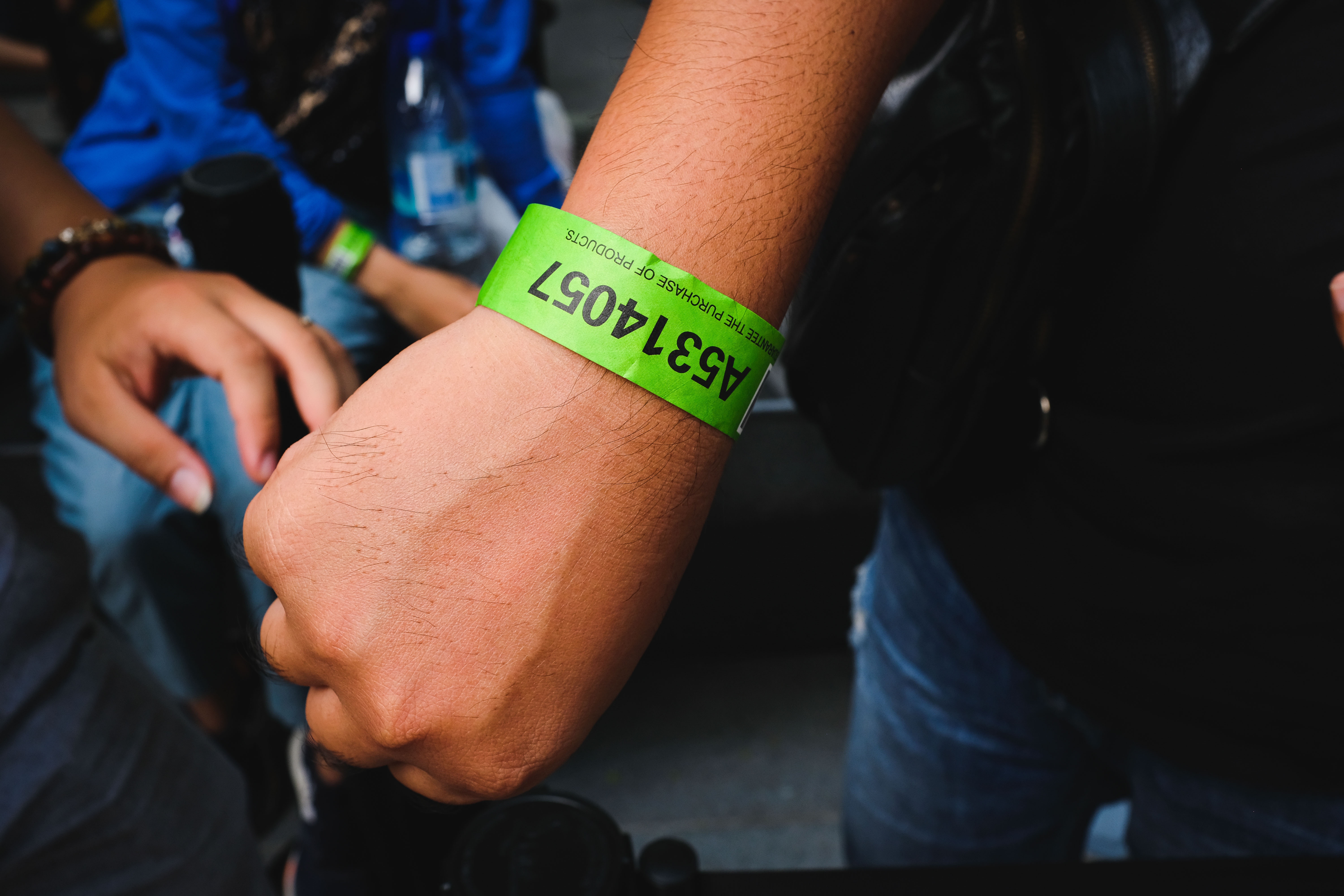 xep hang mua iphone anh 9