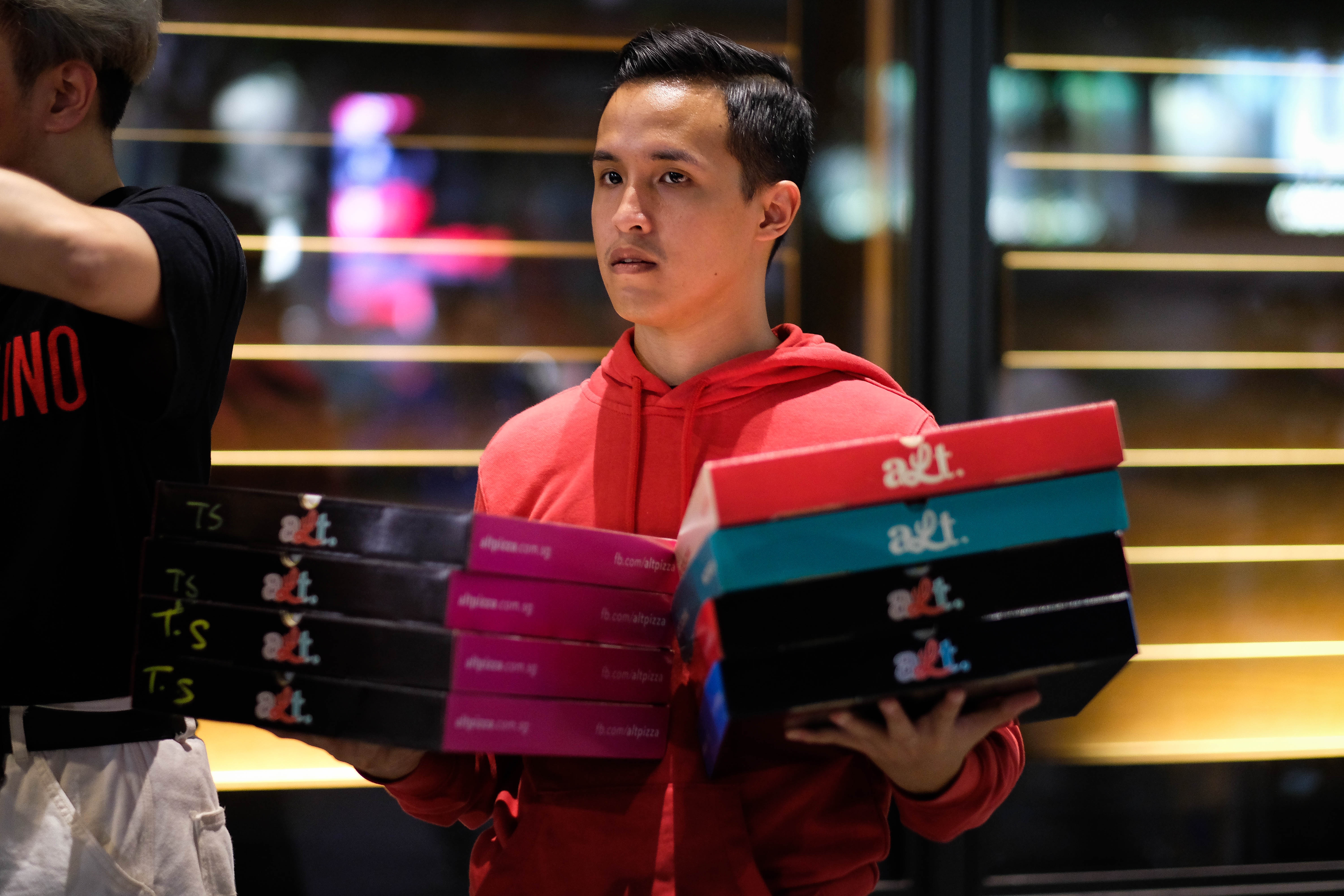 phat pizza tai apple store anh 6