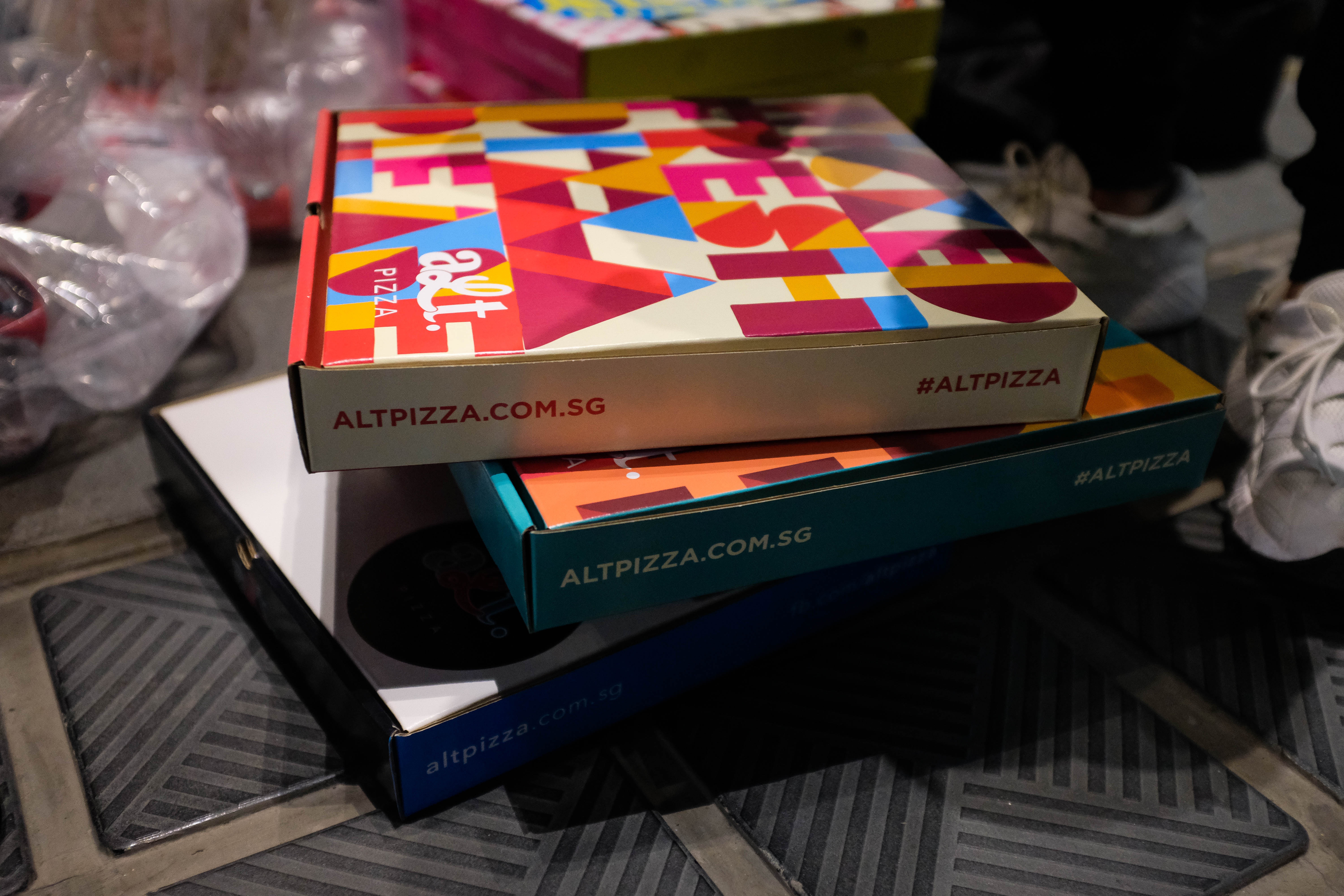 phat pizza tai apple store anh 3