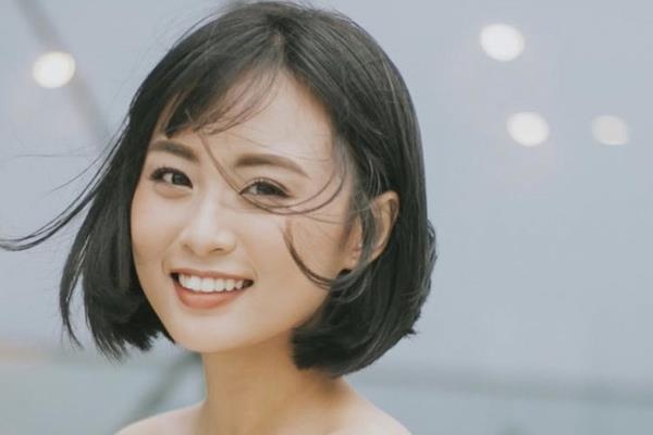 Minh Nghi duoc cong dong LMHT Trung Quoc khen ngoi hinh anh