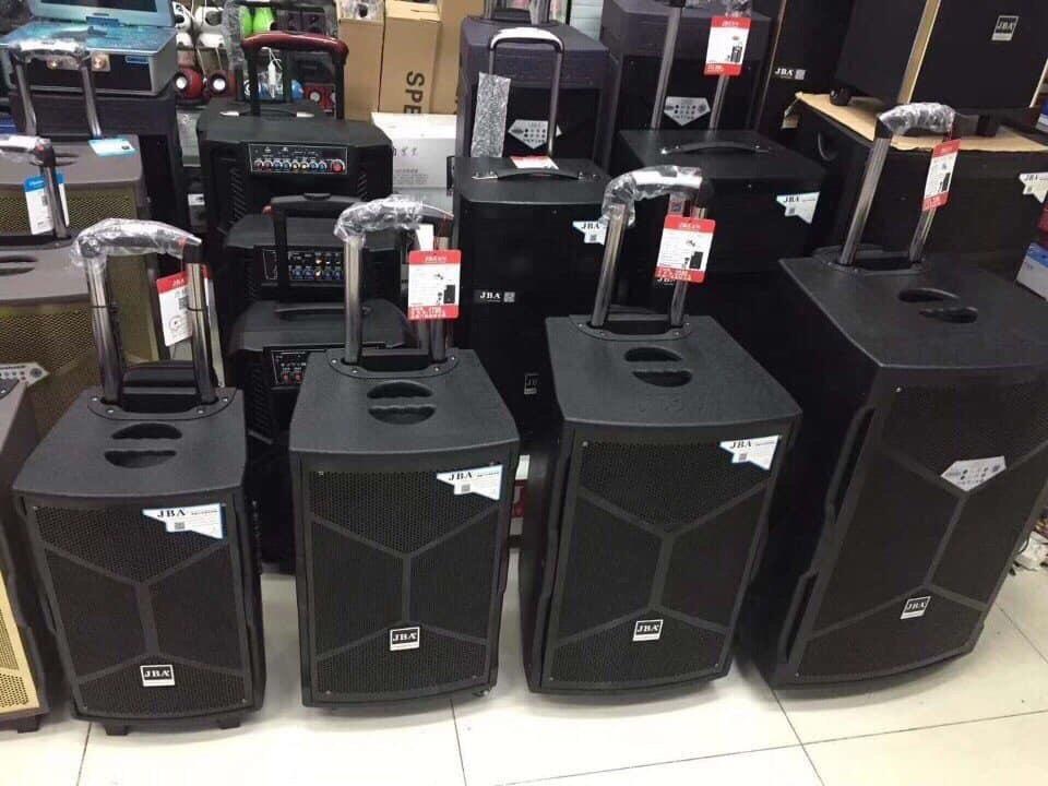 May pha song loa karaoke keo keo ban tran lan bat chap bi cam hinh anh