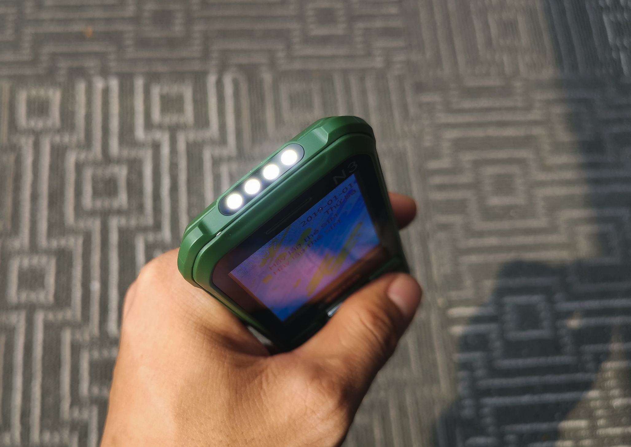 asanzo ra mat smartphone anh 8