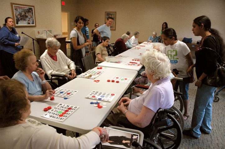 Hackers đòi 14 triệu USD Bitcoin ảnh 1 Hackers doi 14 trieu USD Bitcoin anh 1