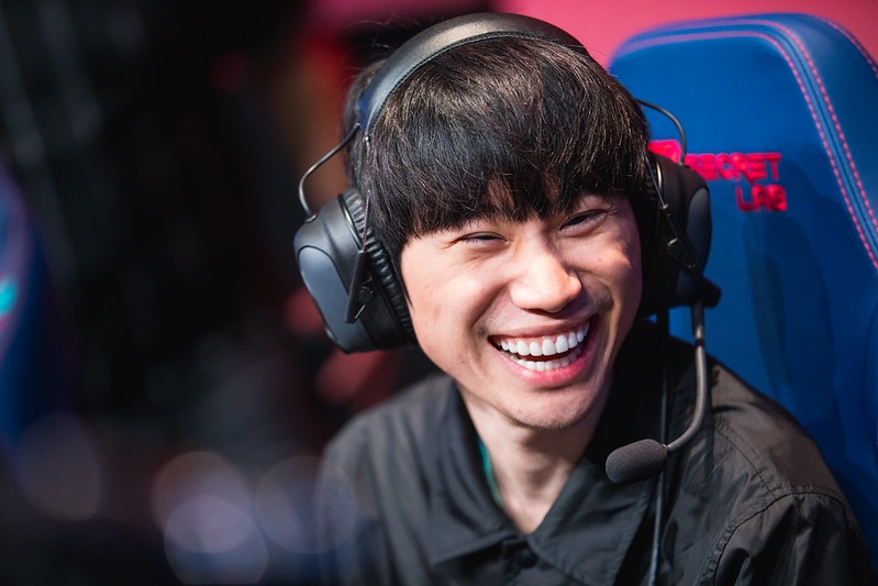 Tuyen thu Han Quoc Doinb tro thanh noi binh khu vuc Trung Quoc hinh anh