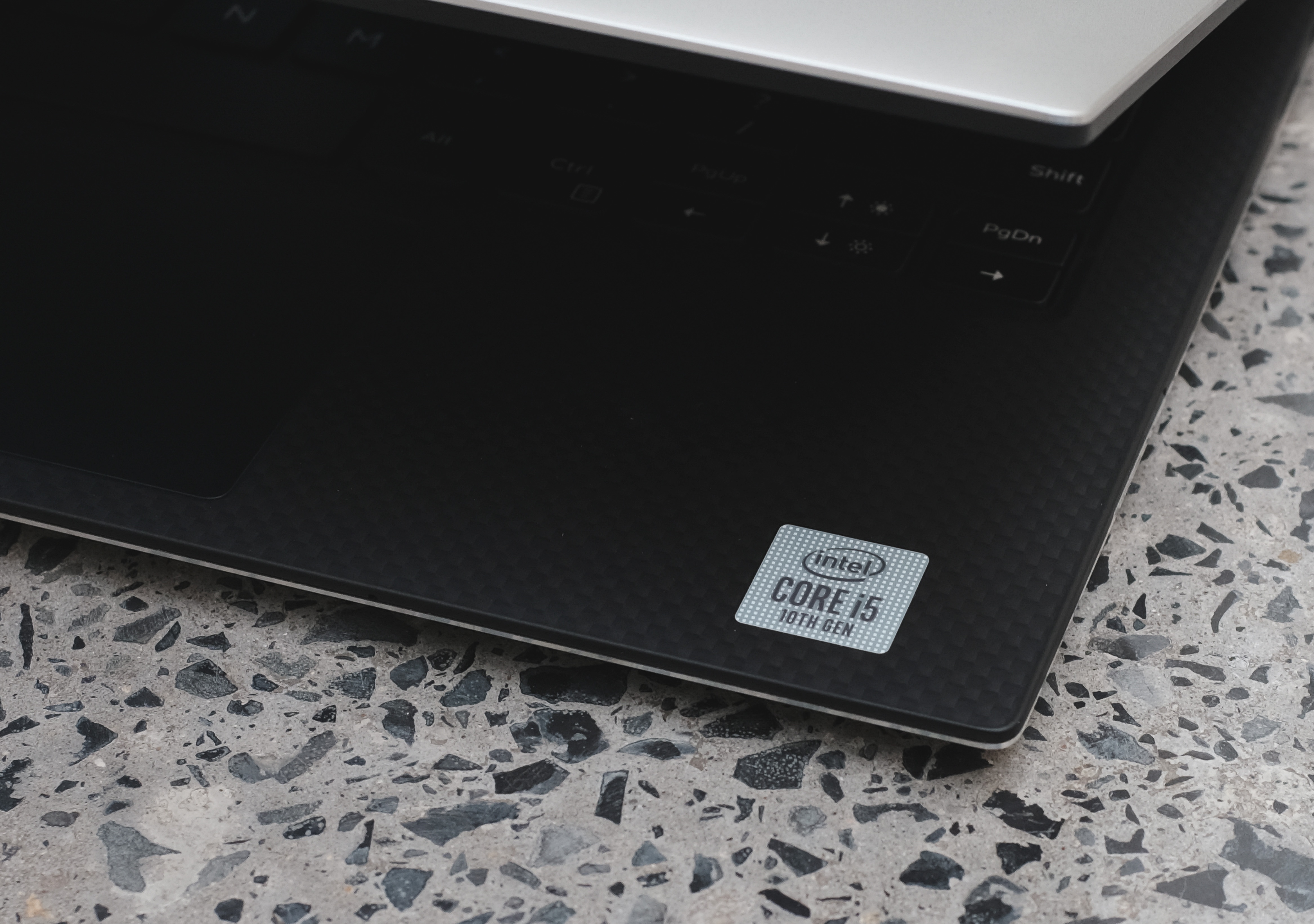 dell xps 13 2019 anh 4