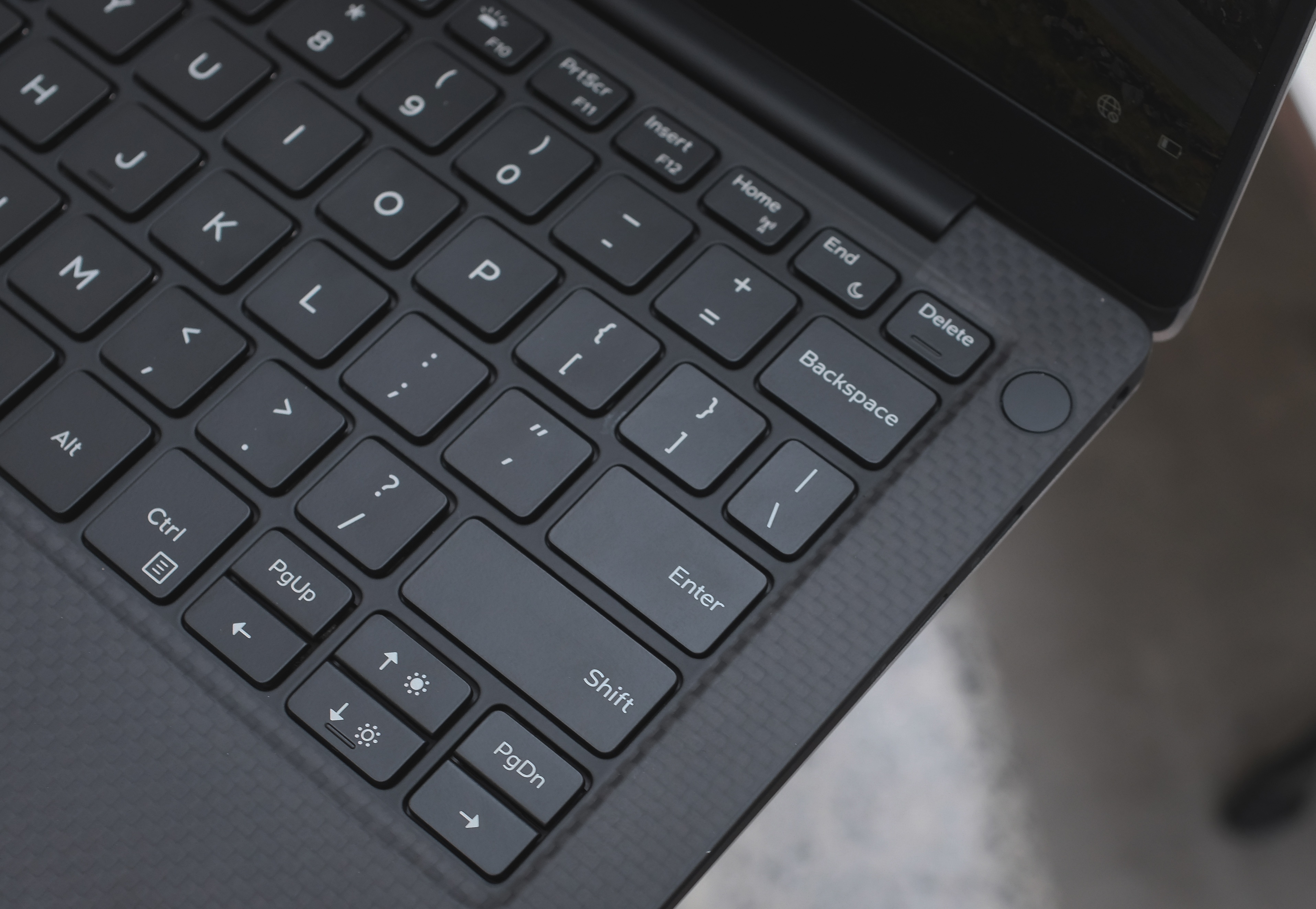 dell xps 13 2019 anh 2