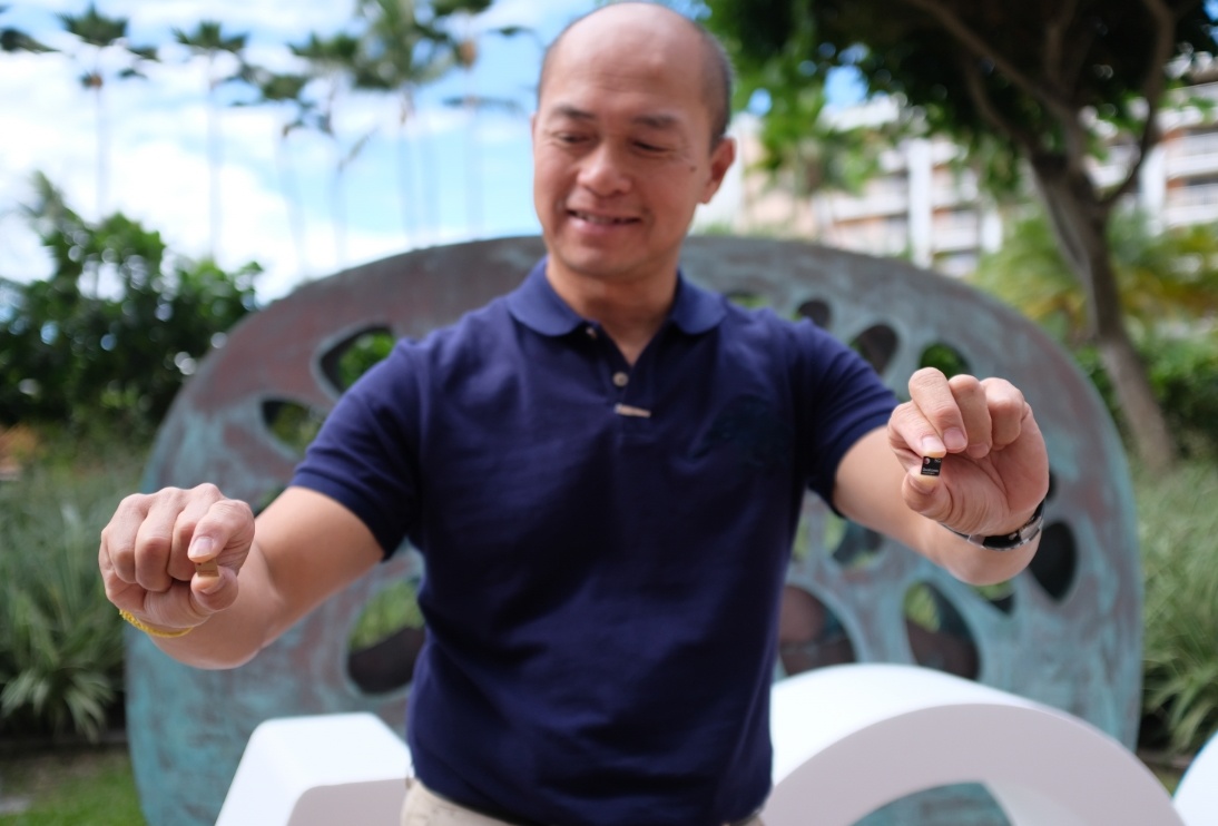 Chu tich Qualcomm: '5G la cuoc choi mang tinh dong doi' hinh anh