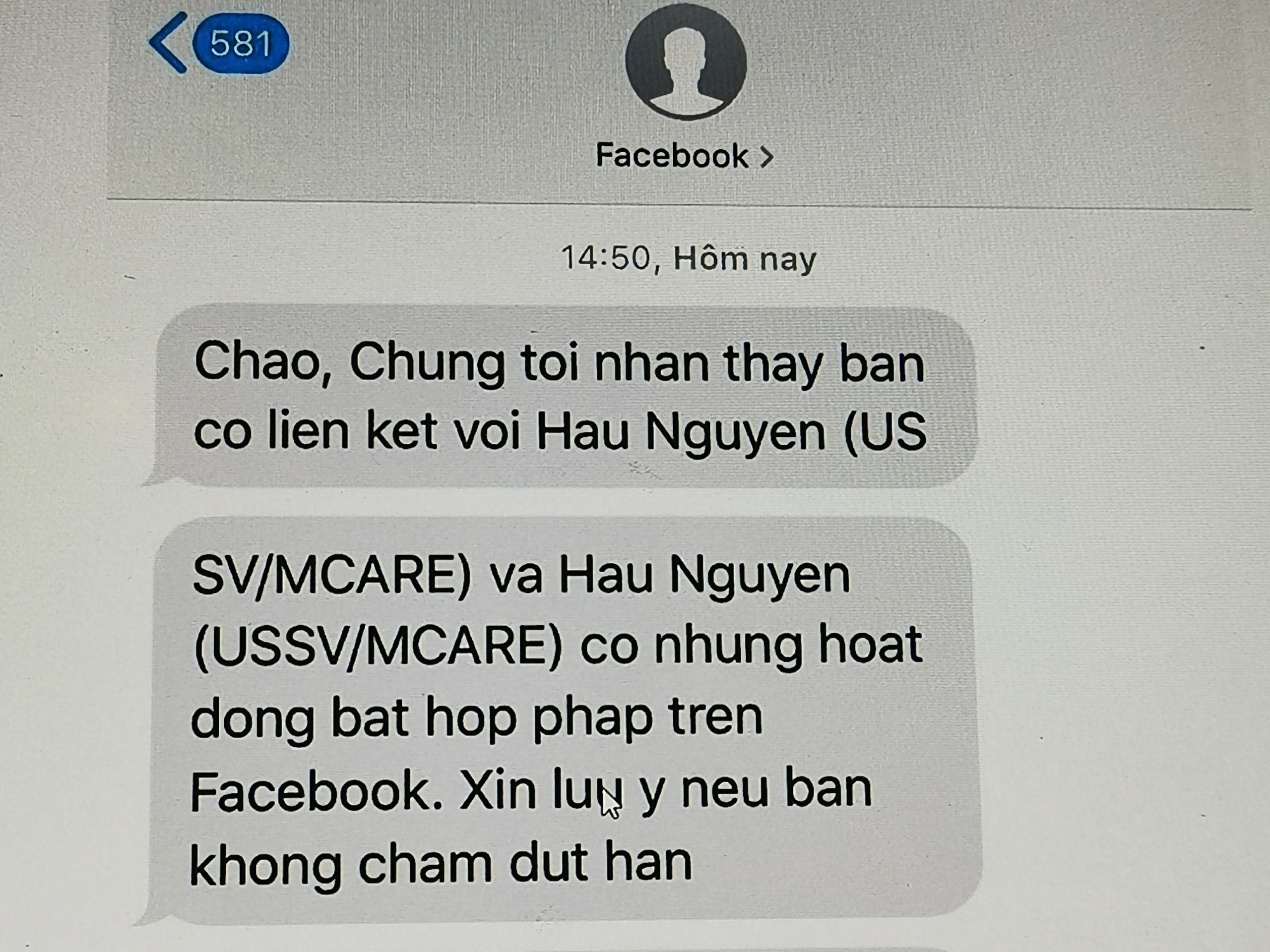 Hang nghin tai khoan Facebook tai Viet Nam bi khoa voi ly do kho tin hinh anh