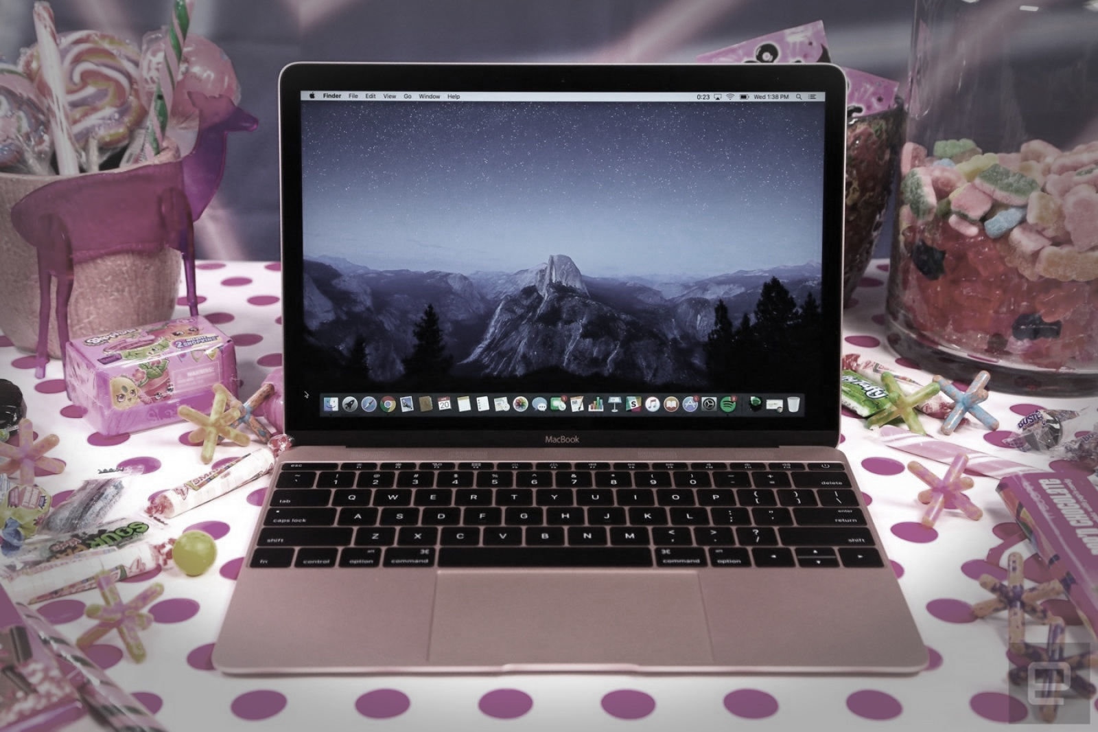 Apple chieu long nguoi dung anh 1