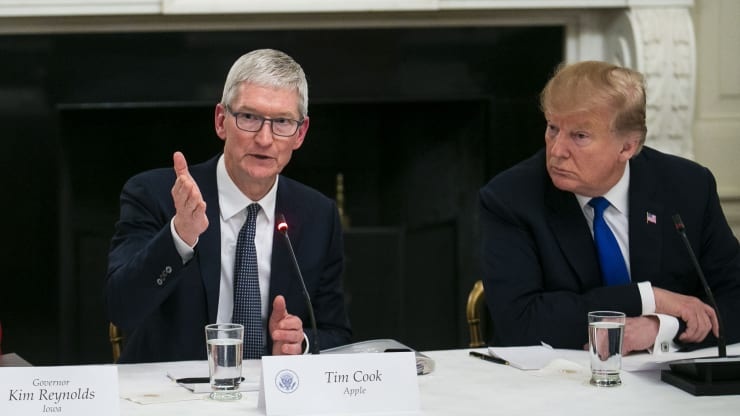 'Cao gia' Tim Cook duoc Apple tra luong bao nhieu? hinh anh
