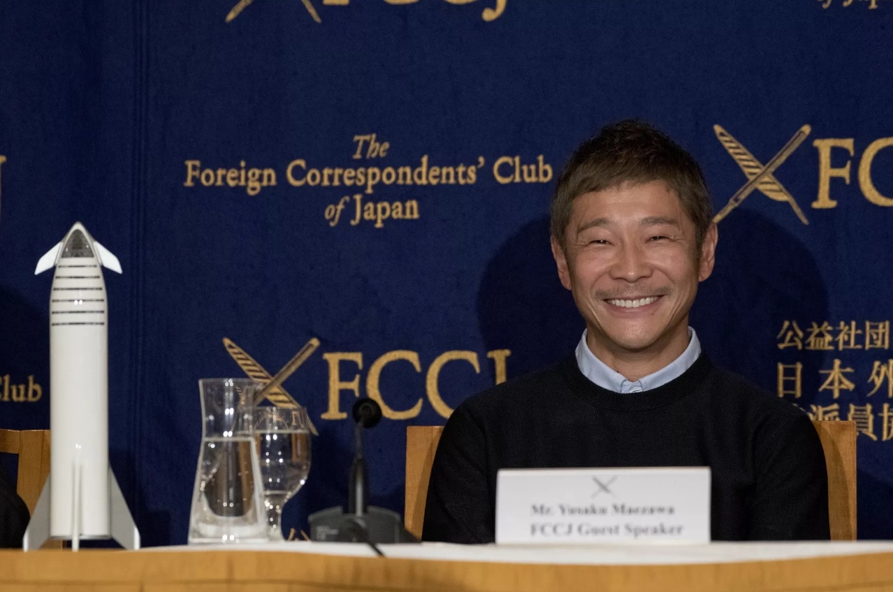 Co hoi de len cung trang cung ty phu Nhat - nu doc than, tren 20 tuoi hinh anh