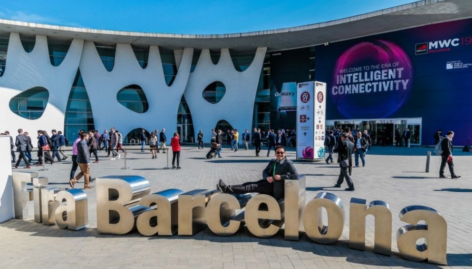 Su kien cong nghe thu vi nhat nam dang bi virus Corona de doa hinh anh