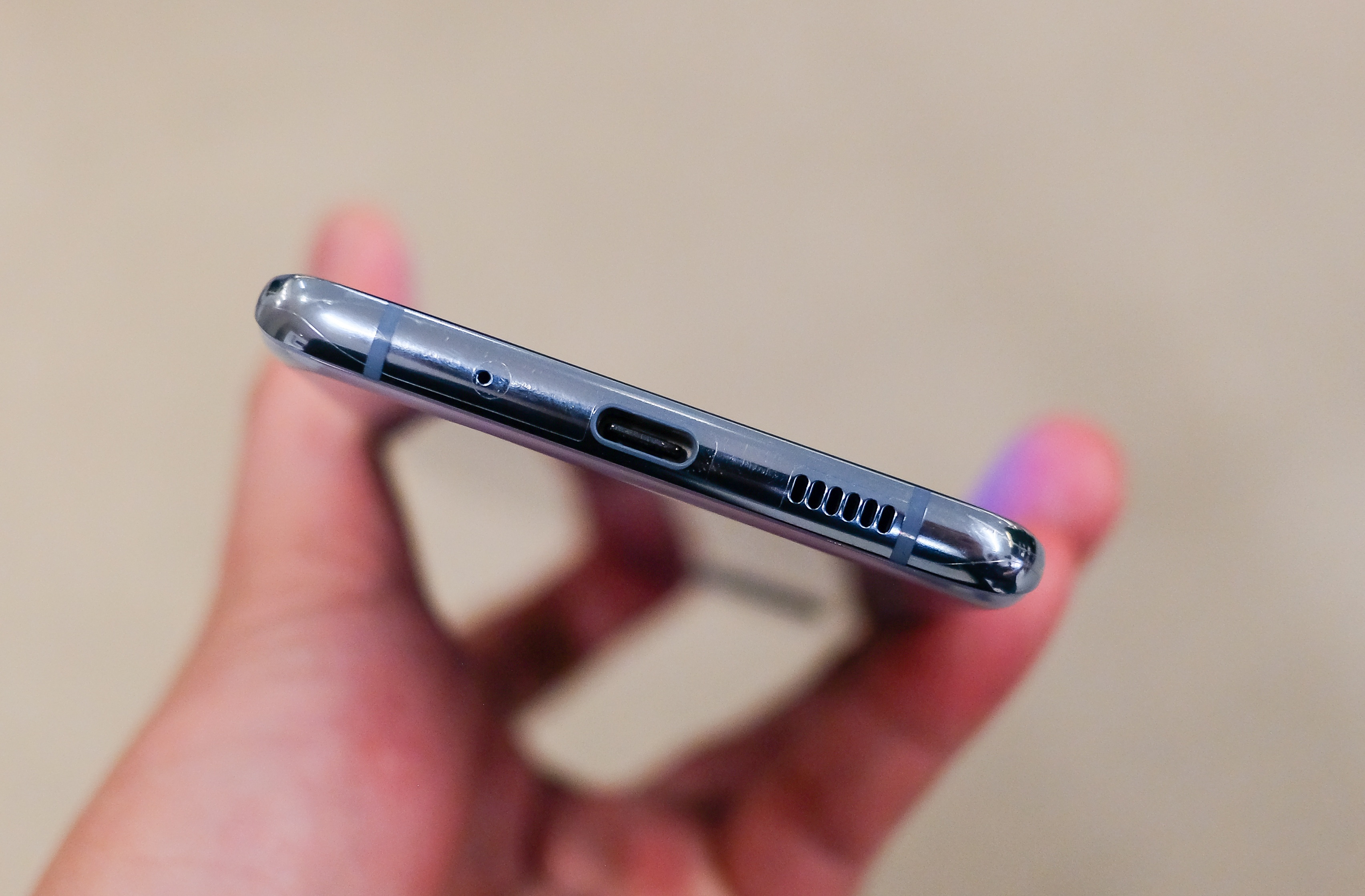 anh chi tiet Galaxy S20 anh 12