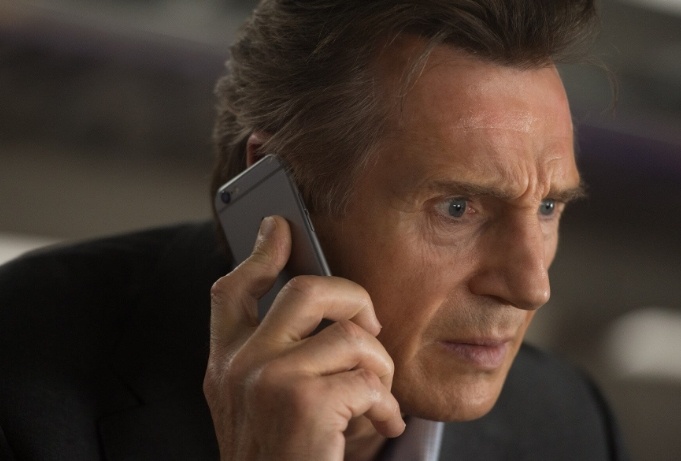 Nguoi xau trong phim se khong duoc dung iPhone hinh anh