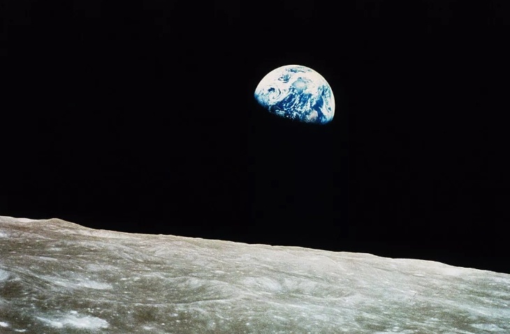 Trai Dat se co them mot Mat Trang moi hinh anh