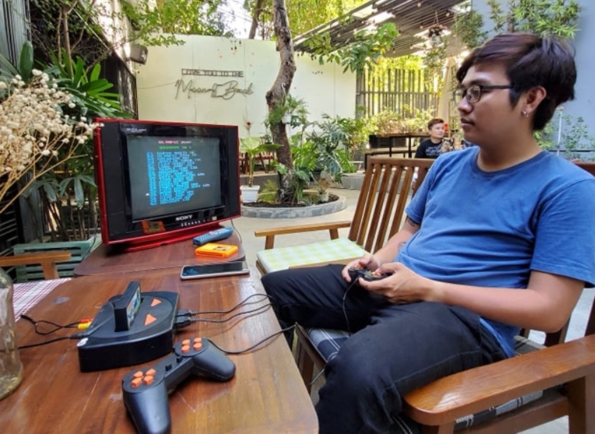 'Toi chi 700.000 dong de choi game 4 nut nhu 15 nam ve truoc' hinh anh