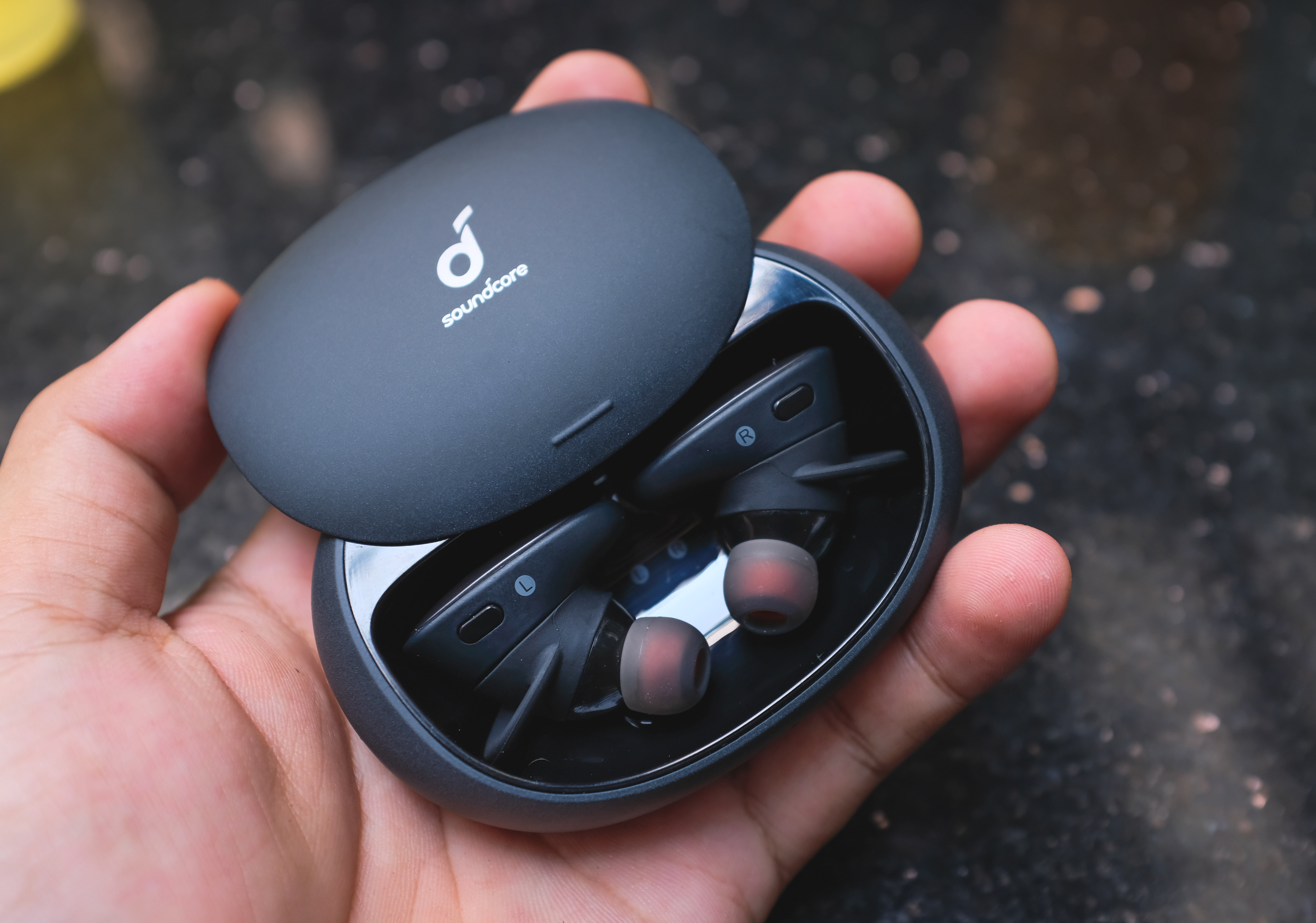 danh gia tai nghe Soundcore Liberty 2 anh 3
