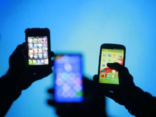 New Life do loi Internet Phu My Hung cham do dut cap quang bien hinh anh