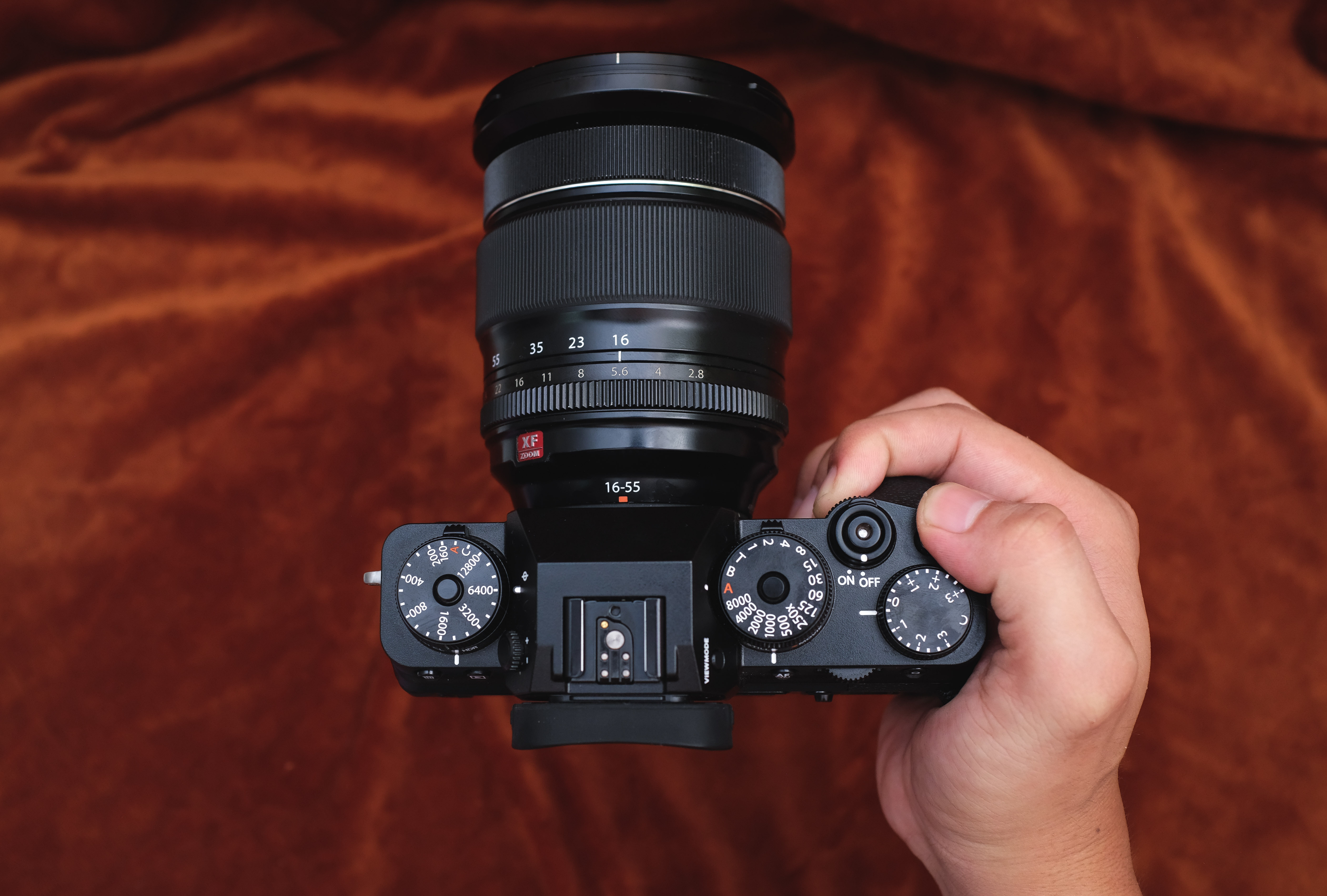 danh gia Fujifilm X-T4 anh 3